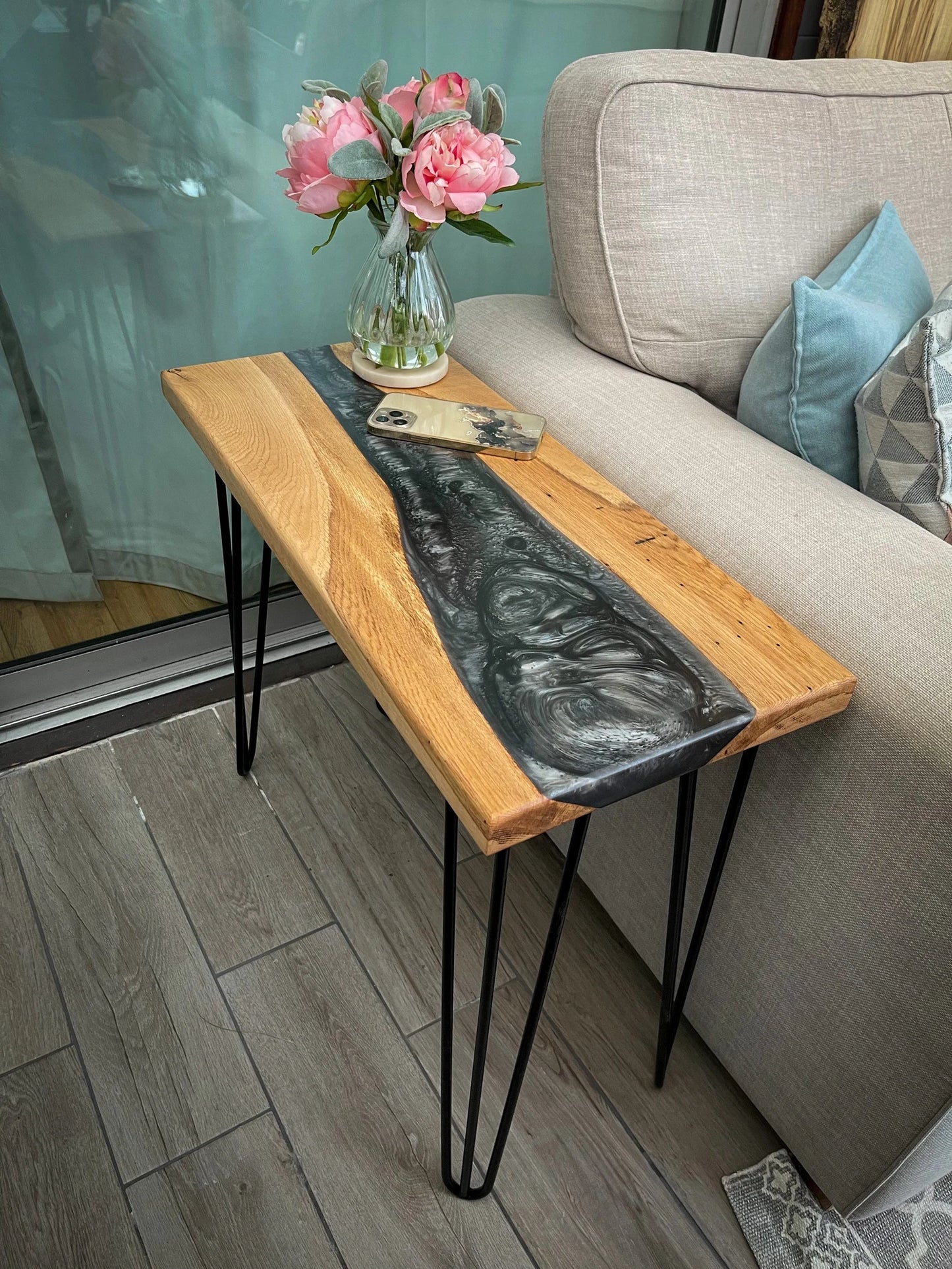 Epoxy Sofa Table 3d mon